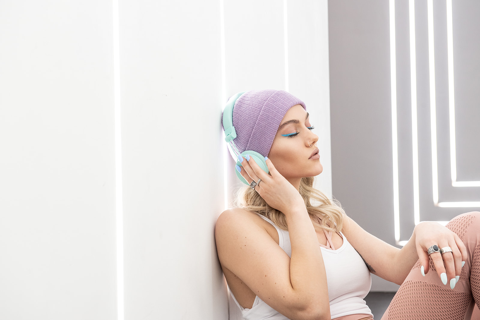 Beauty campaign on location by Birmingham photographer Garazi Photography